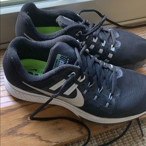 Nike Air Zoom structure 19 running sneakers